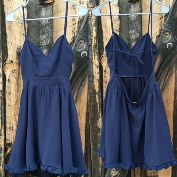 Latiste Skater Dress - Picture 4 of 4